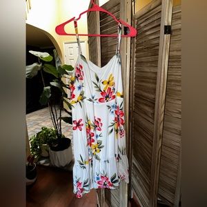 Old Navy Floral Mini Dress. Size Large.